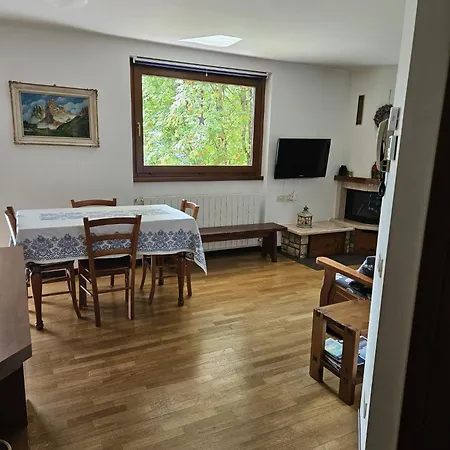 Apartment Rododendro *